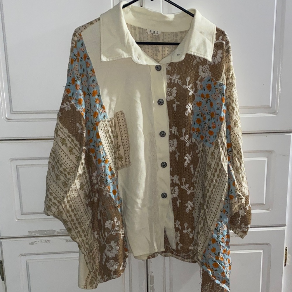 POL Textured Cream and Tan Shirt